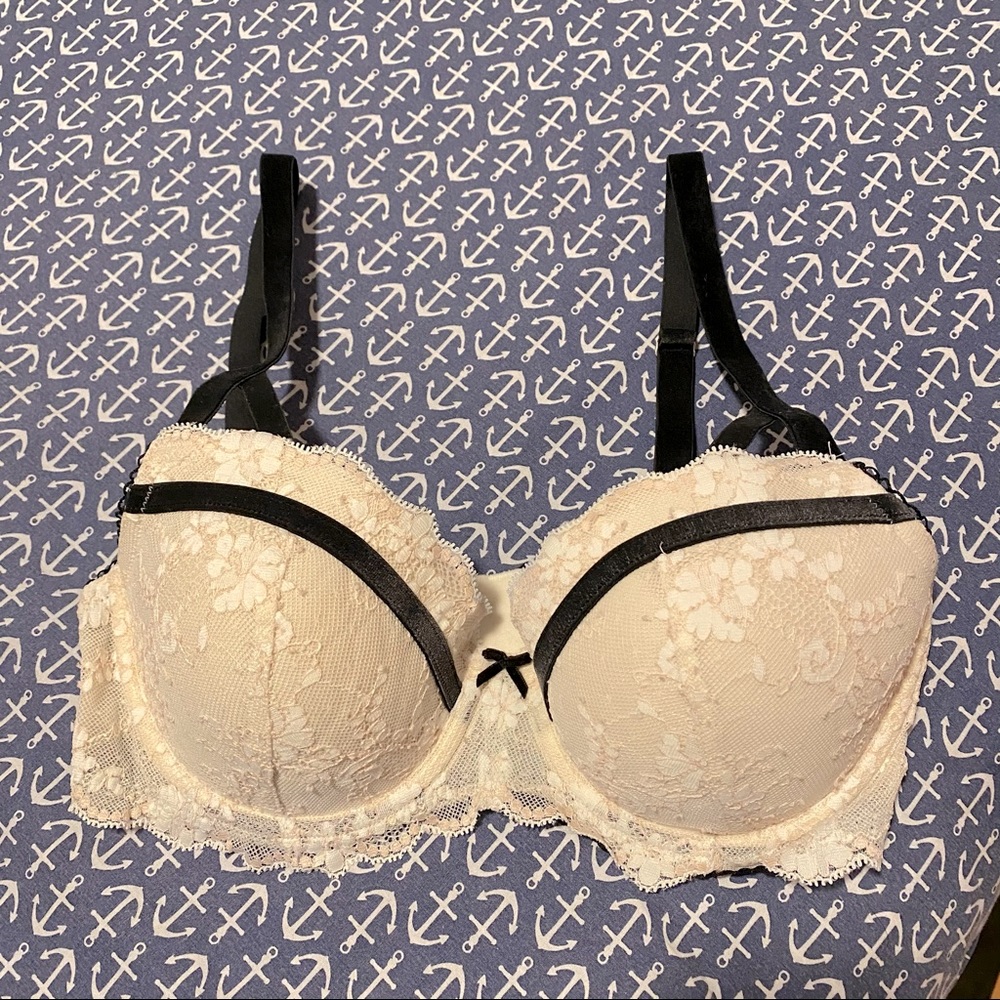 Victoria’s Secret Dream Angels Bra